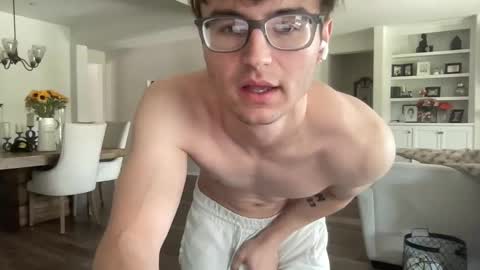ryan online show from April 24, 2026, 7:38 pm