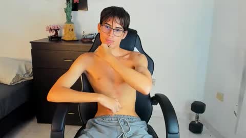Snapshot of ryan_bronw chatting on May 29, 2026, 8:56 am Nathan online show from May 29, 2026, 8:56 am