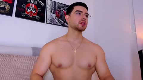 Ryan  online show from February 18, 2026, 1:34 am