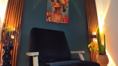 Snapshot of ryan_doyle chatting on October 23, 2025, 12:59 pm Ryan independent model online show from October 23, 2025, 12:59 pm