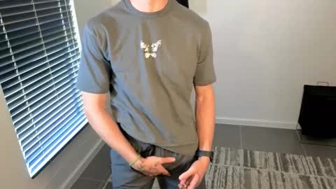 Snapshot of ryan_gainzz chatting on February 21, 2026, 12:17 pm Ryan gainzz online show from February 21, 2026, 12:17 pm