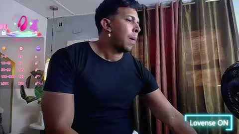 Snapshot of ryan_nesson chatting on June 12, 2026, 7:24 pm Ryan online show from June 12, 2026, 7:24 pm