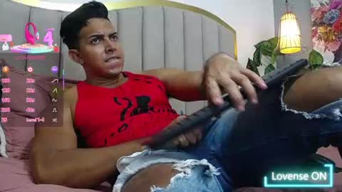 Snapshot of ryan_nesson chatting on July 28, 2026, 7:39 pm Ryan online show from July 28, 2026, 7:39 pm