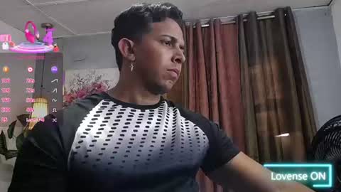 Snapshot of ryan_nesson chatting on July 30, 2026, 7:24 pm Ryan online show from July 30, 2026, 7:24 pm