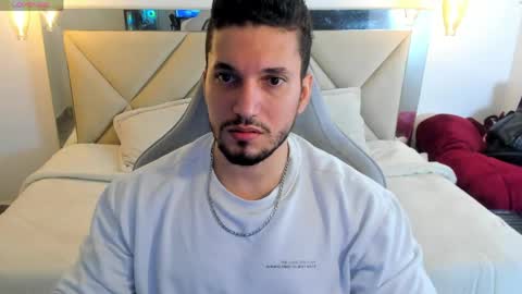 Snapshot of ryan_ward79 chatting on April 19, 2026, 11:20 am Ryan online show from April 19, 2026, 11:20 am