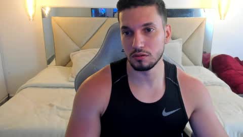 Snapshot of ryan_ward79 chatting on May 6, 2026, 9:58 am Ryan online show from May 6, 2026, 9:58 am