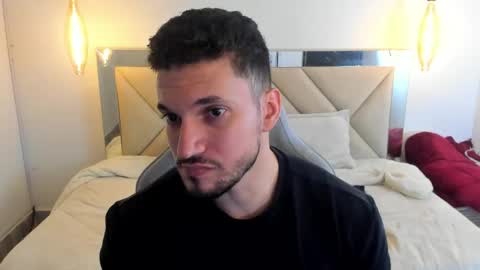 Snapshot of ryan_ward79 chatting on May 7, 2026, 8:31 am Ryan online show from May 7, 2026, 8:31 am