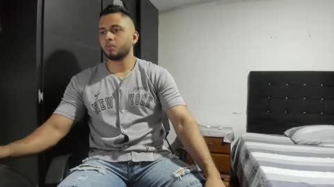 ryan_xc1 online show from May 25, 2026, 12:38 am
