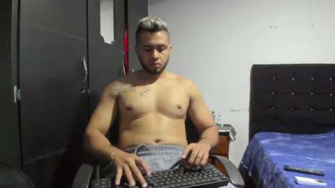 ryan_xc1 online show from June 25, 2026, 4:12 am