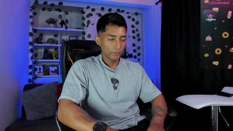 ryanboy30 online show from December 30, 2024, 11:49 pm