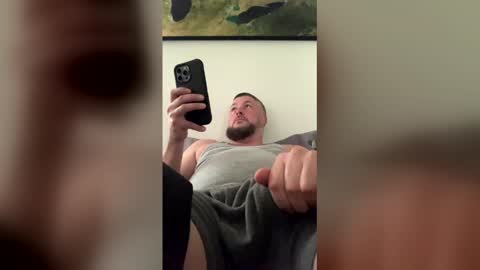 ryanmhoyt88 online show from April 26, 2026, 12:36 pm