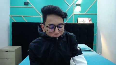 Snapshot of ryanpricee chatting on January 10, 2025, 2:46 am RyanPricee online show from January 10, 2025, 2:46 am