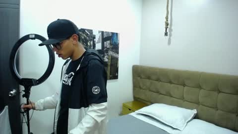 Snapshot of ryanpricee chatting on January 16, 2025, 8:25 pm RyanPricee online show from January 16, 2025, 8:25 pm