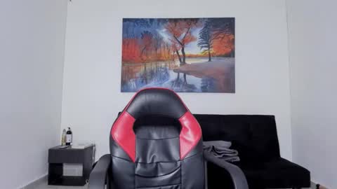 Snapshot of ryanwhite3 chatting on February 13, 2026, 10:06 pm ryanwhite3 online show from February 13, 2026, 10:06 pm