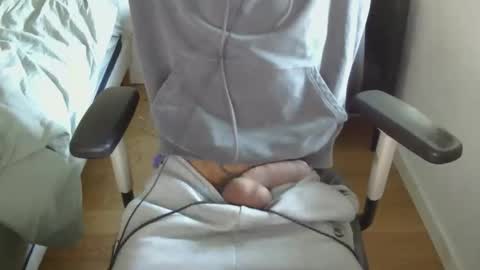 Snapshot of ryanxtwin chatting on March 29, 2026, 7:52 am RyanXTwin online show from March 29, 2026, 7:52 am