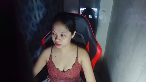 Snapshot of rylee_beau chatting on January 13, 2025, 11:06 pm Beau Angel online show from January 13, 2025, 11:06 pm