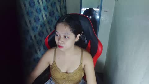Snapshot of rylee_beau chatting on January 14, 2025, 8:04 pm Beau Angel online show from January 14, 2025, 8:04 pm
