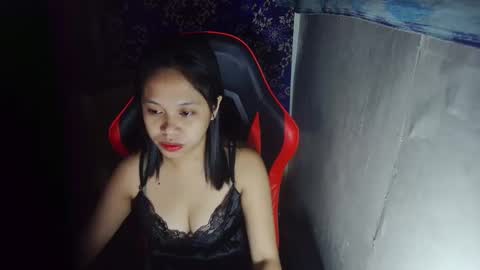 Snapshot of rylee_beau chatting on January 22, 2025, 10:37 pm Beau Angel online show from January 22, 2025, 10:37 pm