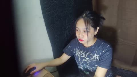 Snapshot of rylee_beau chatting on February 28, 2025, 5:15 pm Beau Angel online show from February 28, 2025, 5:15 pm