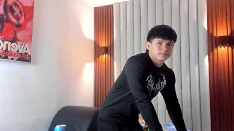 Ryo Kush online show from March 13, 2026, 3:46 am