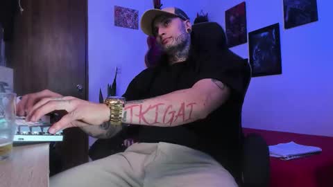 leopmonk help me reach 100 thumbs up online show from January 14, 2026, 2:28 am