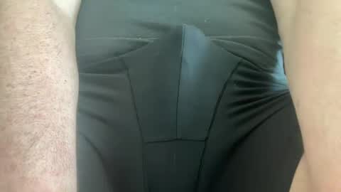 Snapshot of rzacuban2 chatting on March 9, 2025, 5:06 pm rzacuban2 online show from March 9, 2025, 5:06 pm