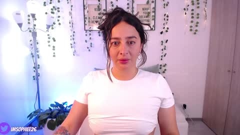 Snapshot of s0phie_26 chatting on January 22, 2025, 7:25 am Sofia Independent Model online show from January 22, 2025, 7:25 am
