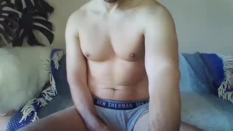 Snapshot of s43_ chatting on November 8, 2025, 9:31 am s43_ online show from November 8, 2025, 9:31 am