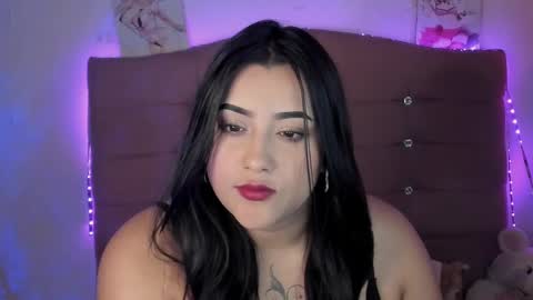 S H A R O N model independient online show from January 24, 2025, 2:08 pm