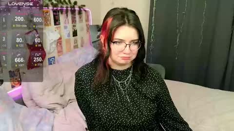 Kate online show from February 19, 2025, 4:00 pm