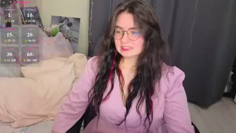 Snapshot of s_katekisa_ss chatting on July 10, 2026, 8:22 pm Kate online show from July 10, 2026, 8:22 pm
