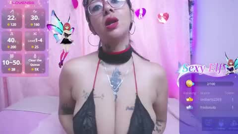 saalomee 1 online show from February 20, 2025, 2:13 pm