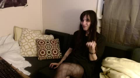 sabinewinters online show from April 4, 2026, 9:07 am