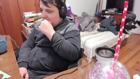 Snapshot of saboda chatting on January 15, 2025, 5:40 am 1141323 my Lord Mister Max moms treasure online show from January 15, 2025, 5:40 am