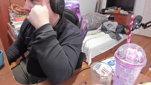 Snapshot of saboda chatting on January 25, 2025, 12:05 pm 1141323 my Lord Mister Max moms treasure online show from January 25, 2025, 12:05 pm