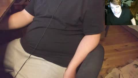 Snapshot of saboda chatting on September 19, 2025, 8:20 pm 1141323 my Lord Mister Max moms treasure online show from September 19, 2025, 8:20 pm