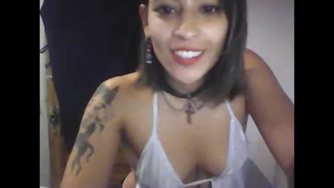 sabriexotic online show from April 19, 2026, 2:05 pm
