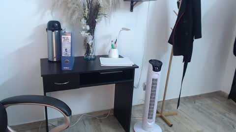 sabriinaa fox online show from April 23, 2026, 2:52 pm