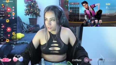 Snapshot of sabrina_chester_02 chatting on December 18, 2024, 5:37 am Angie online show from December 18, 2024, 5:37 am