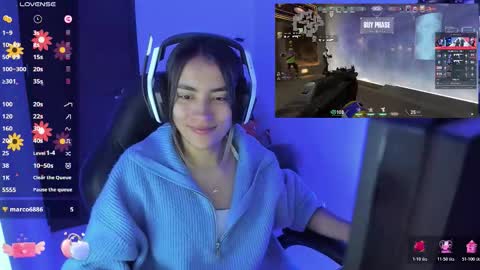 Snapshot of sabrina_chester_02 chatting on November 21, 2025, 7:23 pm Angie online show from November 21, 2025, 7:23 pm