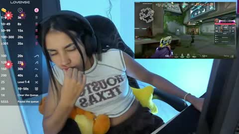 Snapshot of sabrina_chester_02 chatting on June 10, 2026, 9:46 pm Angie online show from June 10, 2026, 9:46 pm