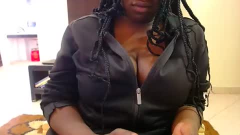 Snapshot of sabrinaaaa1234 chatting on June 8, 2026, 5:41 am aaa1234 online show from June 8, 2026, 5:41 am