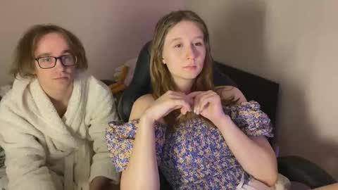 Snapshot of sabrinaanddaniel chatting on November 10, 2025, 10:53 pm SabrinaDaniel online show from November 10, 2025, 10:53 pm