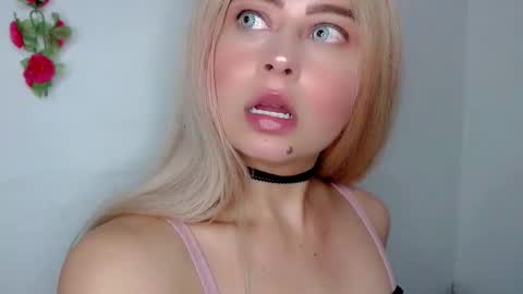 Snapshot of sabrinaexpositoxx chatting on January 24, 2025, 6:24 am SABRI online show from January 24, 2025, 6:24 am