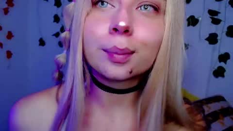 Snapshot of sabrinaexpositoxx chatting on March 7, 2025, 12:45 pm SABRI online show from March 7, 2025, 12:45 pm