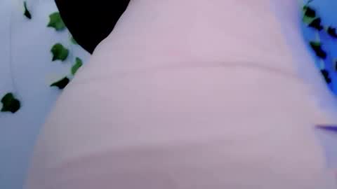 Snapshot of sabrinaexpositoxx chatting on March 9, 2025, 1:35 am SABRI online show from March 9, 2025, 1:35 am