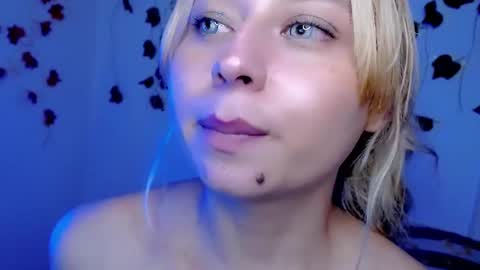 Snapshot of sabrinaexpositoxx chatting on March 10, 2025, 11:10 am SABRI online show from March 10, 2025, 11:10 am