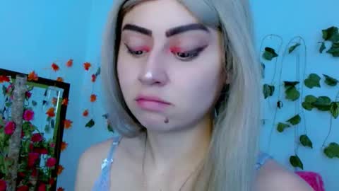 Snapshot of sabrinaexpositoxx chatting on November 15, 2025, 1:07 pm SABRI online show from November 15, 2025, 1:07 pm