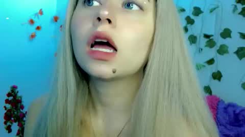 Snapshot of sabrinaexpositoxx chatting on November 28, 2025, 7:00 am SABRI online show from November 28, 2025, 7:00 am