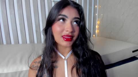Snapshot of sabrinahims_ chatting on December 26, 2024, 10:09 pm mariana online show from December 26, 2024, 10:09 pm